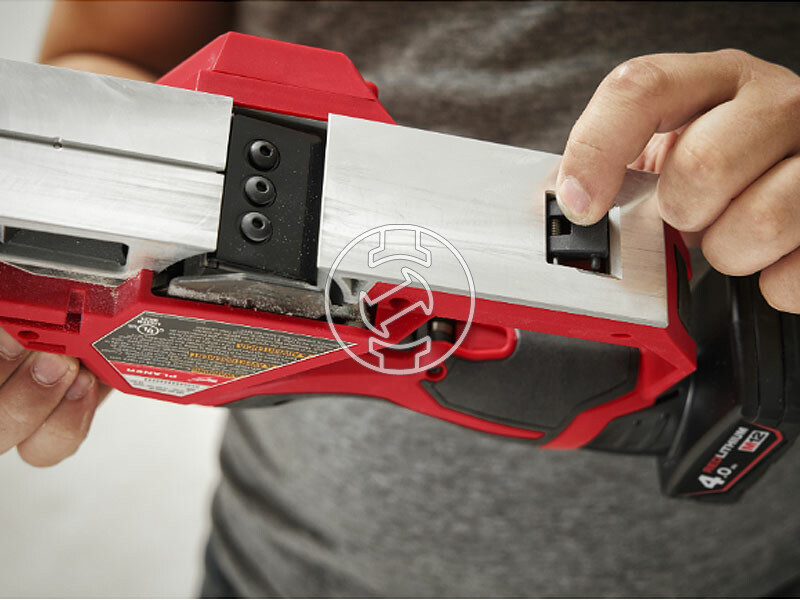 Milwaukee M12BLP-402X akkus gyalu