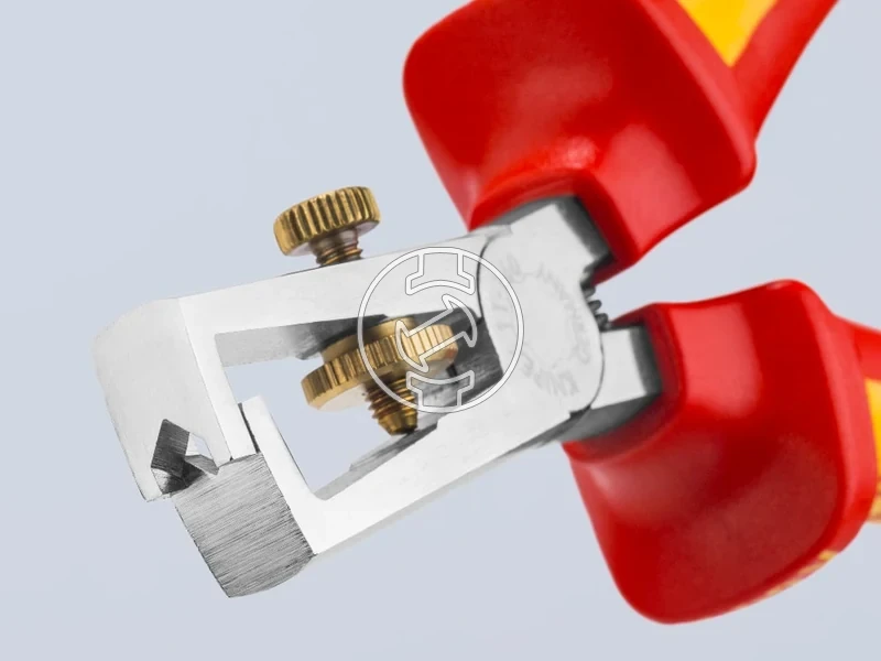 Kép: Insulation Stripper.webp