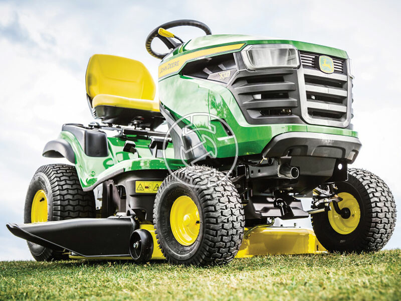 John Deere X127 benzinmotoros fűnyíró traktor