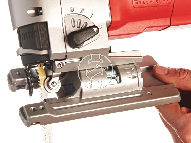 Kép: JSPE135TX Felsofogantyus szurofuresz.webp