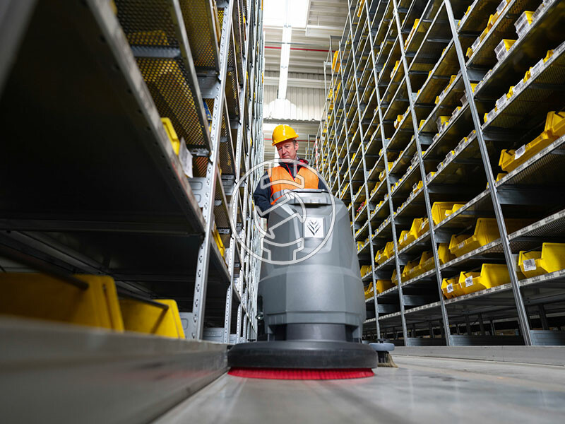 Karcher BD 50/50 C Classic V900 akkus padlótisztító