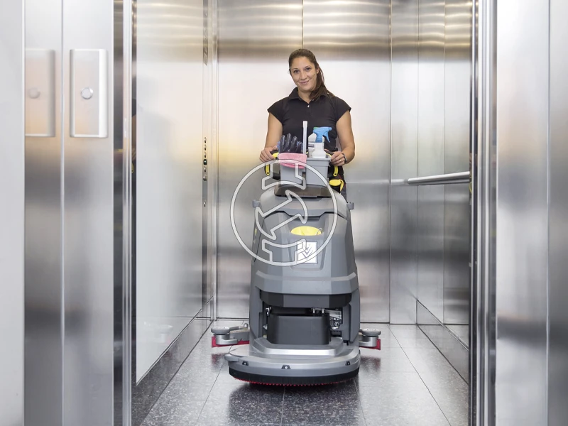 Karcher BD 50/55 W Bp Pack akkus padlótisztító 115 Ah