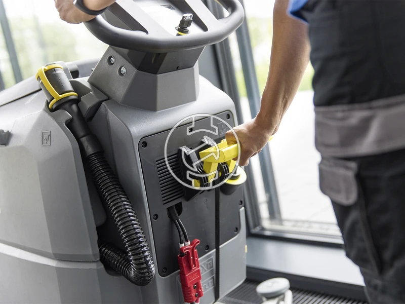 Karcher BD 50/55 W Bp Pack akkus padlótisztító 115 Ah