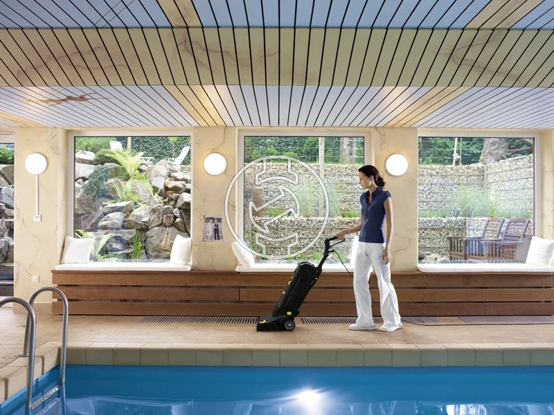 Karcher BR 30/4 C Anniversary Edition akkus padlótisztító