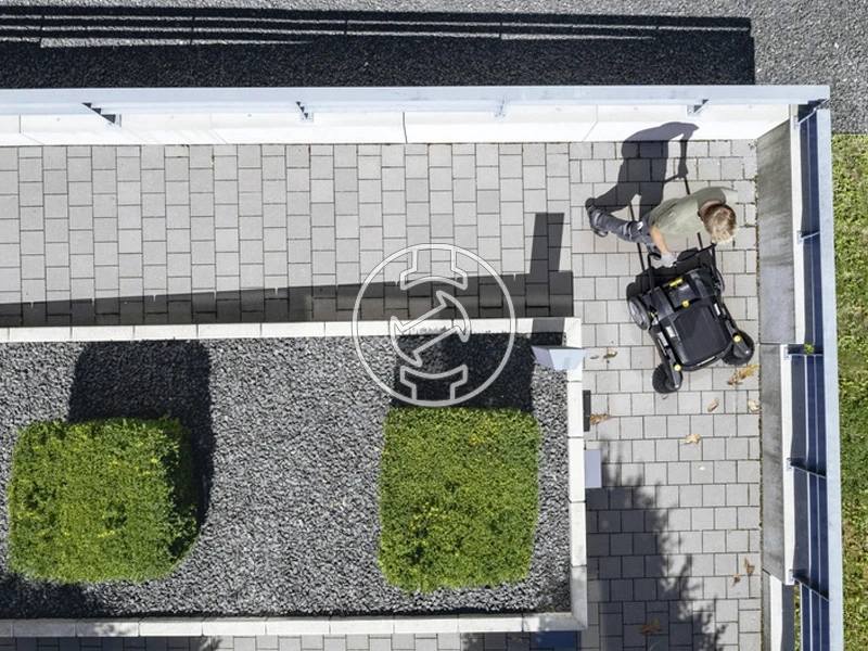 Karcher KM 70/20 2SB Anniversary Edition kézi seprőgép