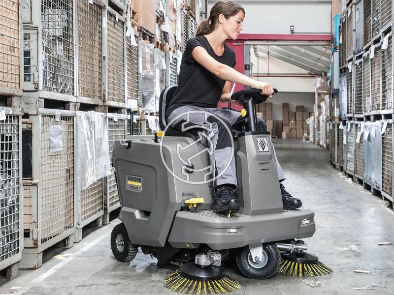 Karcher KM 85/50 R Bp akkus padlótisztító 115 Ah