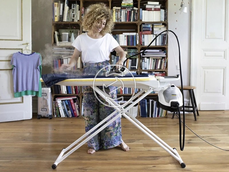 Karcher SC 4 EasyFix Iron gőztisztító