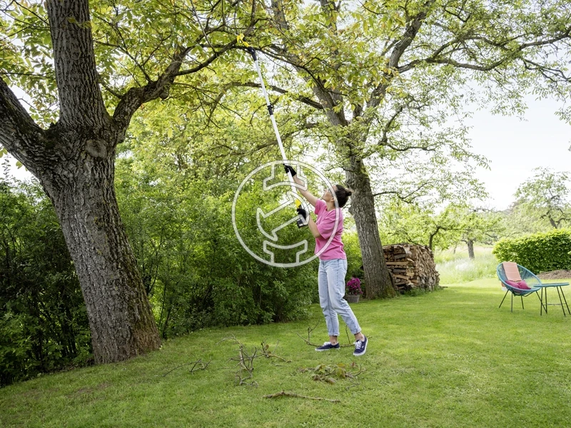 Karcher TLO 2-18 akkus metszőolló