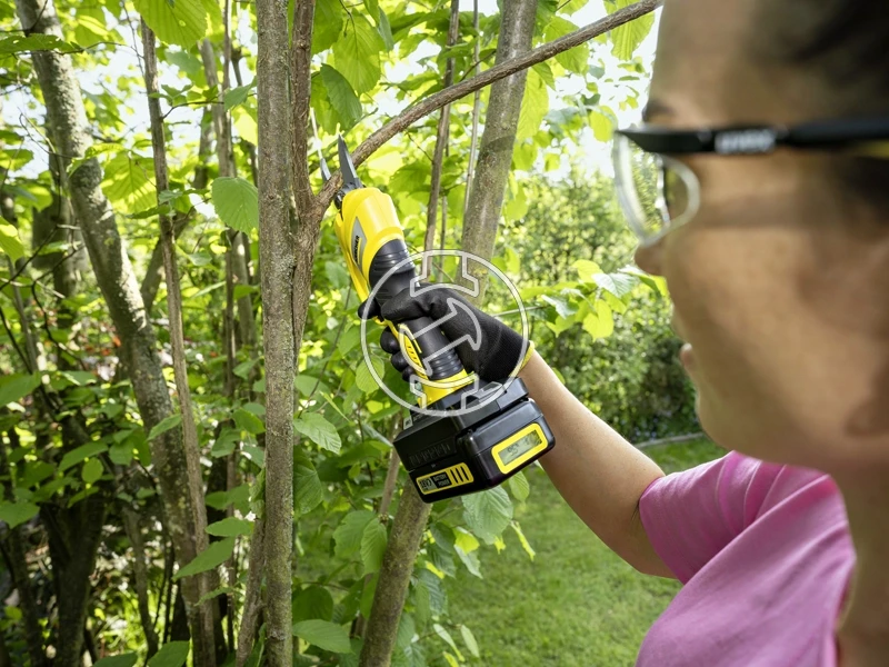 Karcher TLO 2-18 akkus metszőolló