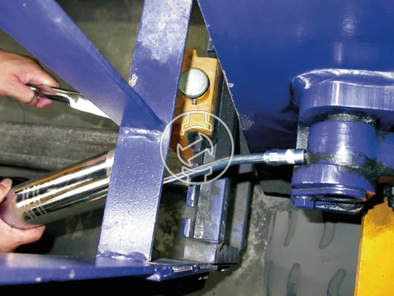 Kép: Karos zsirzo.webp