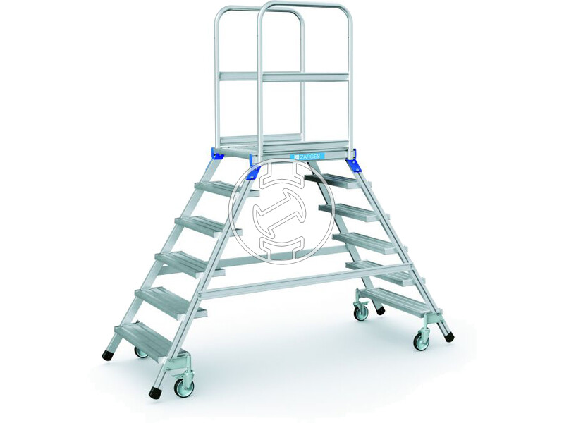 41984 ket_oldalon_jarhato_gurulos_dobogos_lepcso_konnyufem_lepcsofokokkal_es_dobogoval_0