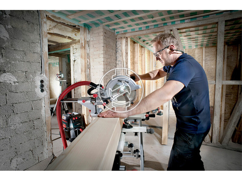 619305000 kgs_305_m_619305000_fejezofuresz_2