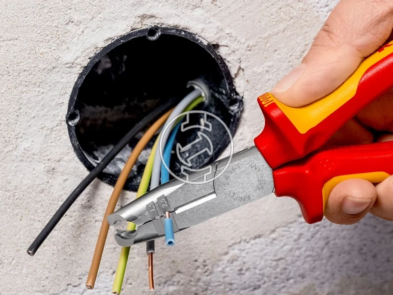 Kép: KNIPEX Dismantling Pliers.webp