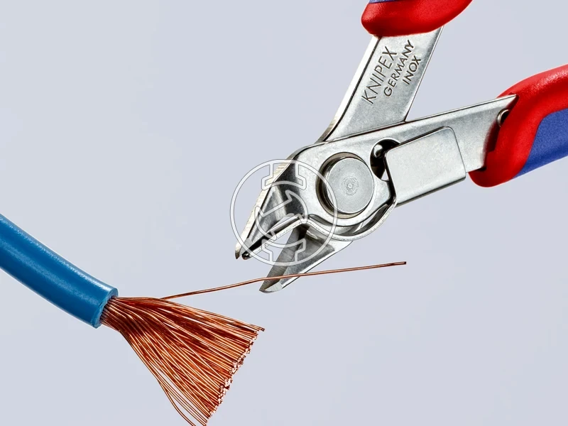 Kép: Knipex Electronic Super Knips oldalcsipofogo 125 mm_2.webp