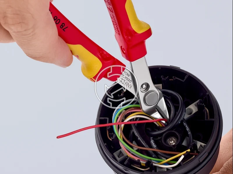 Kép: Knipex Electronic Super Knips oldalcsipofogo 125 mm_3.webp