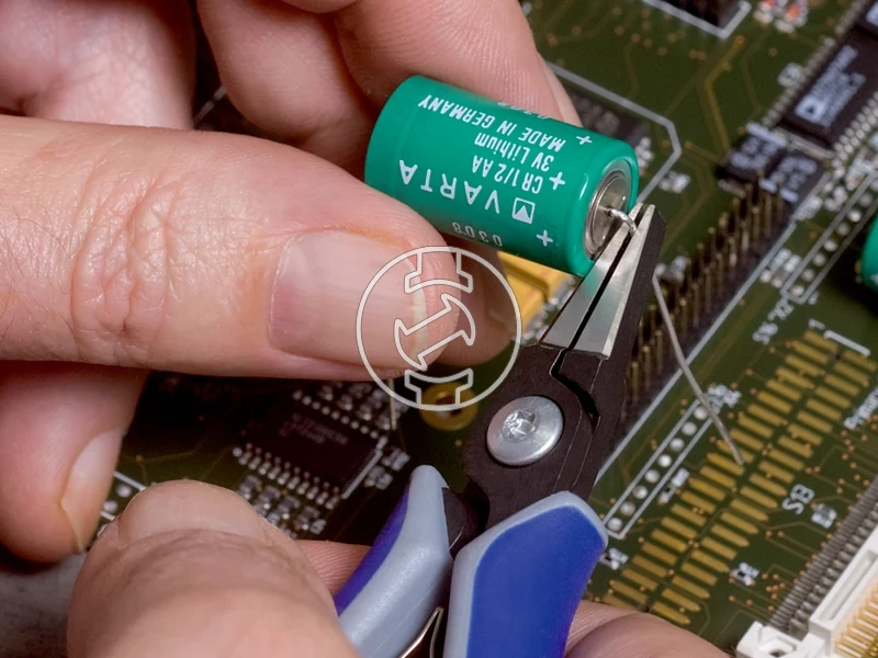 Kép: Knipex elektronikai oldalcsipofogo 130 mm_1.webp
