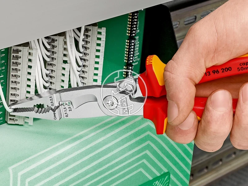 Kép: Knipex kabelcsupaszito_3.webp