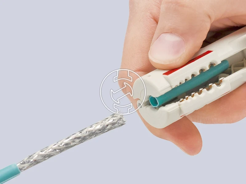 Kép: Knipex kabelcsupaszito 45 - 10 mm_2.webp