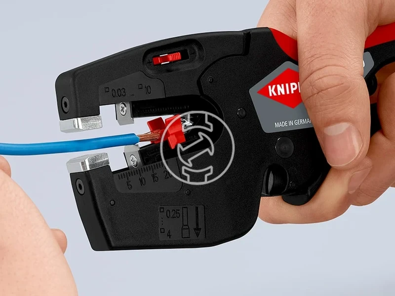 Kép: KNIPEX NexStrip Multitool f Electricians.webp