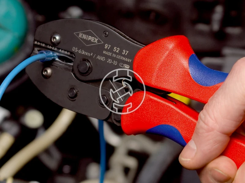 Kép: Knipex PreciForce krimpelo fogo 220 mm_2.webp