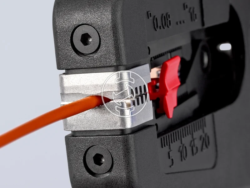 Kép: Knipex PreciStrip16 kabelcsupaszito_8.webp