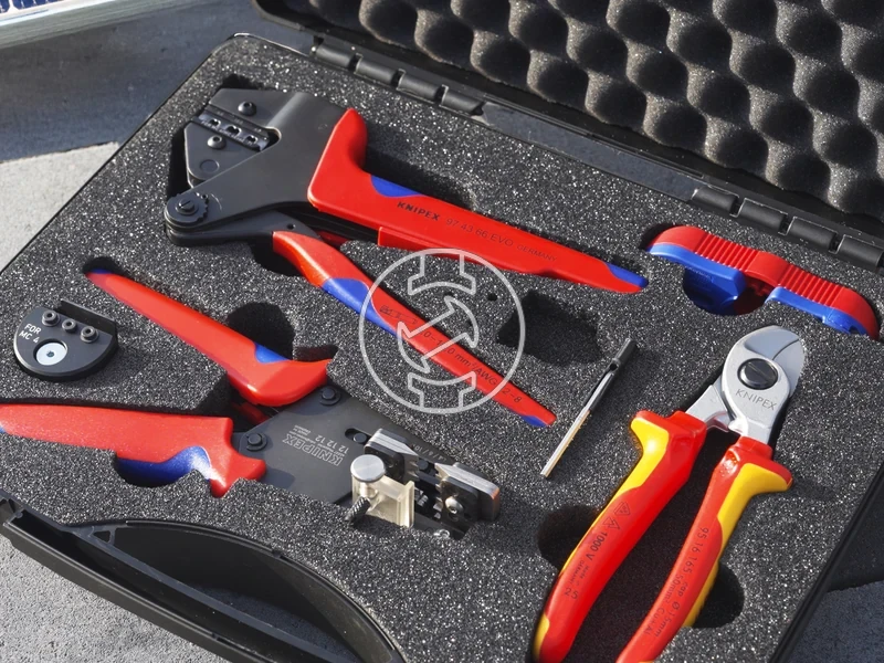 Kép: Knipex szerszamkeszlet 8 reszes_3.webp