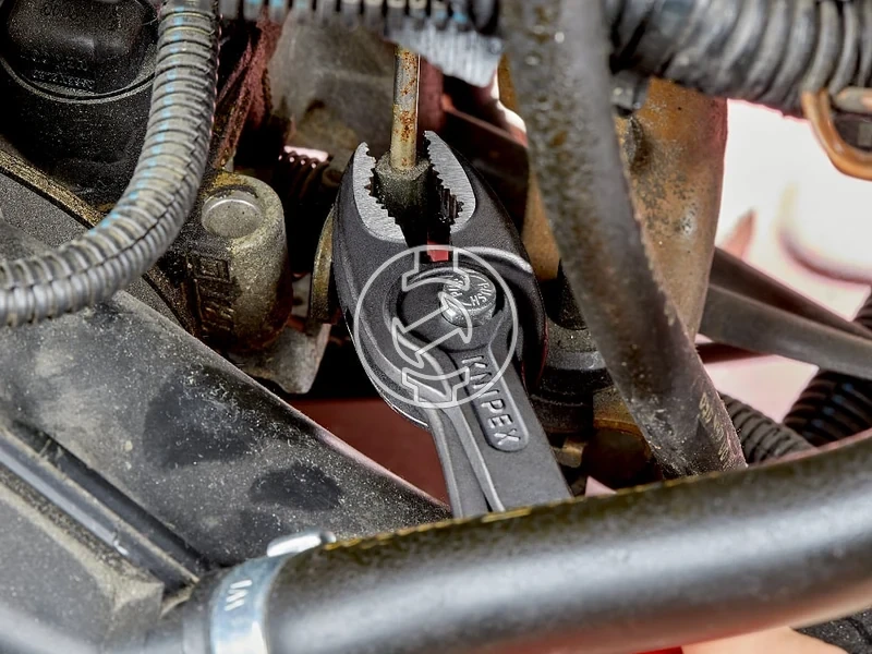 Kép: KNIPEX TwinGrip Slip Joint Pliers.webp