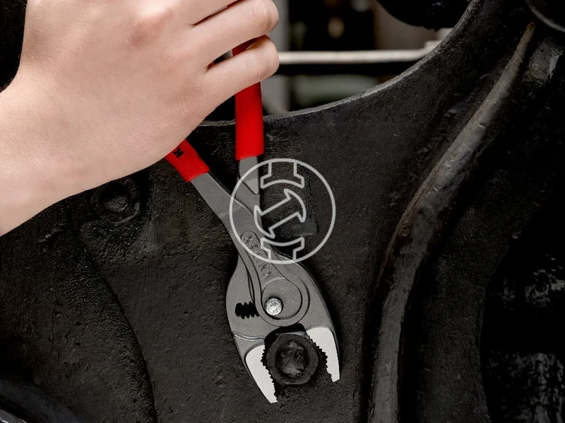Kép: KNIPEX TwinGrip Slip Joint Pliers.webp