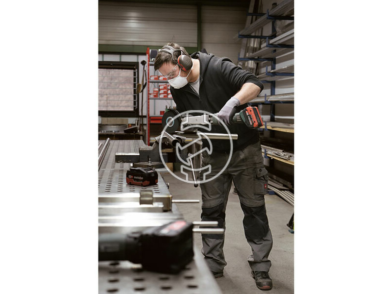 600191850 kns_18_ltx_150_600191850_akkus_sarokvarrat_csiszolok_1