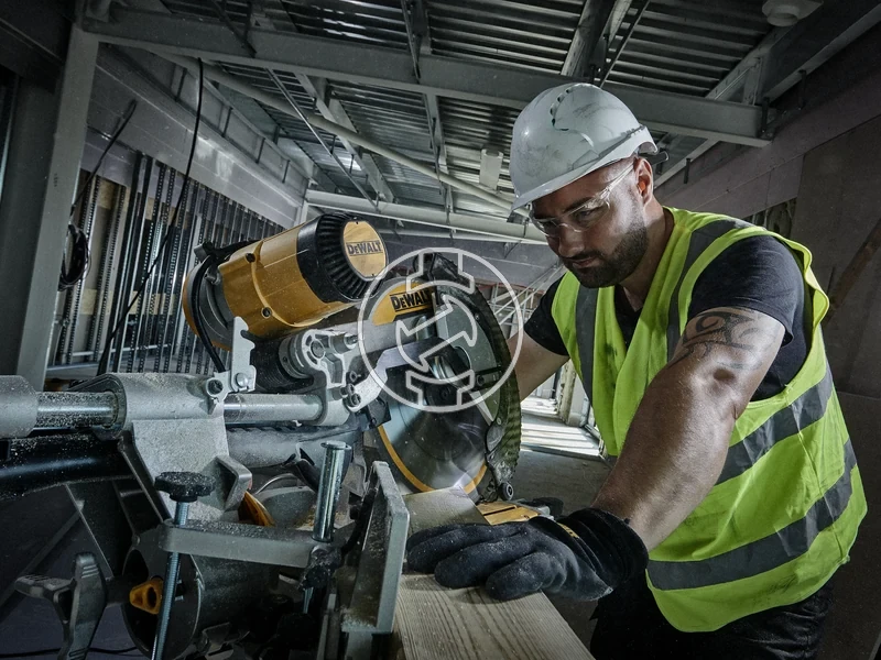 Kép: KORFURESZLAP 305X30MM 48 FOG.webp