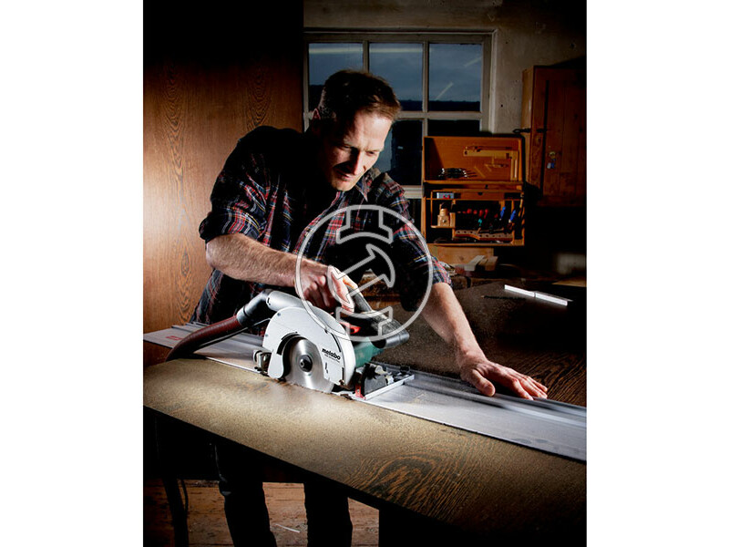 601204000 kse_55_vario_plus_601204000_kezi_korfuresz_1