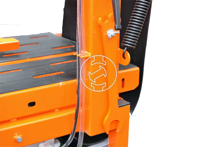 ZIVtec KTV400EF elektromos asztali téglavágó gép 230 V | 2200 W | 450 mm | Vágási mélység 145 mm | Tárcsaátmérő 400 x 25,4 mm