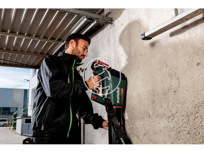 601607650 lb_18_ltx_bl_601607650_akkus_lombfuvo_10