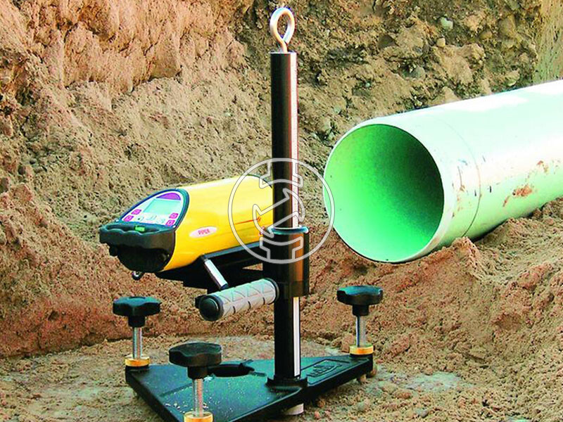 Leica PIPER 200G csőfektető lézer (3R)