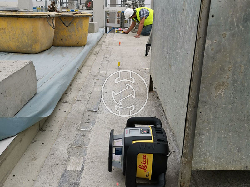 Leica Rugby CLA-ctive forgólézer CLX600 szoftverrel és COMBO-val