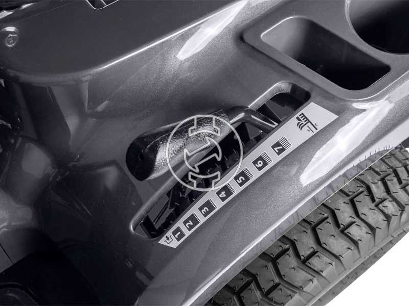 Cub Cadet LT3 S108 benzinmotoros fűnyíró traktor 1080 mm, 679 cm³