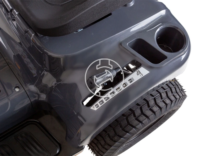 Cub Cadet LT3 S108 benzinmotoros fűnyíró traktor 1080 mm, 679 cm³