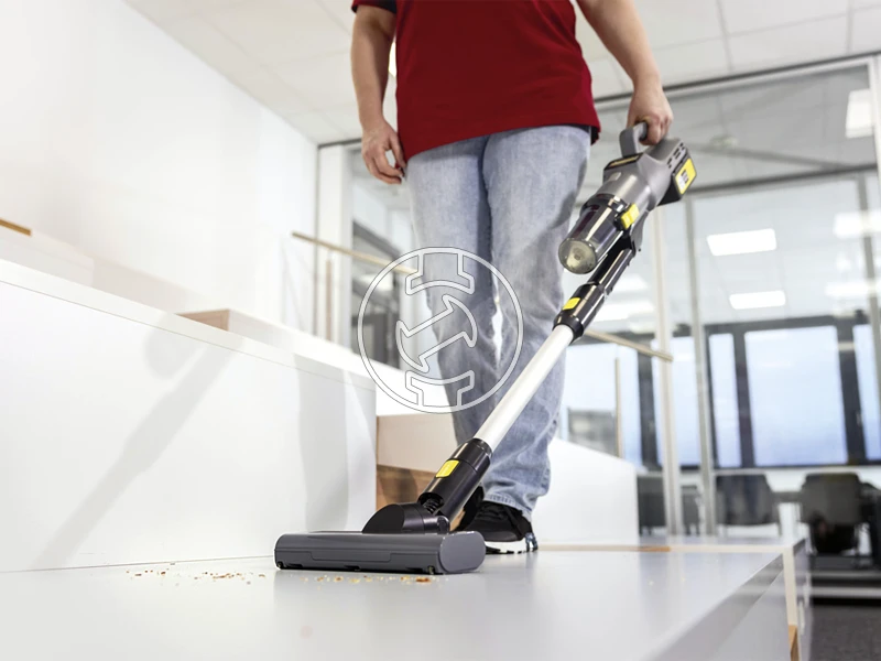 Karcher LVS 1/2 Bp akkus kézi porszívó