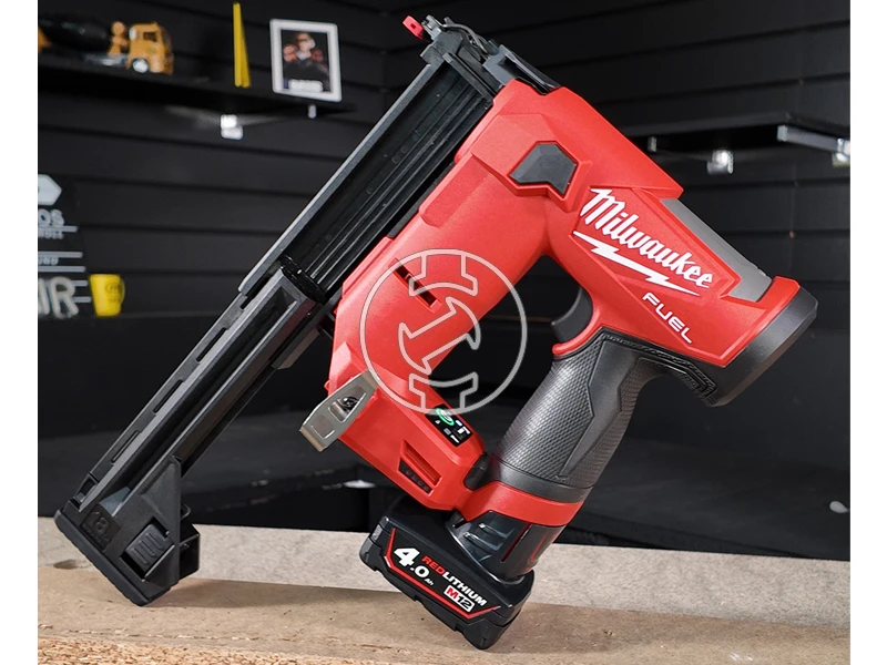 Milwaukee M12 FCN18GS-202X akkus finiselő szegező