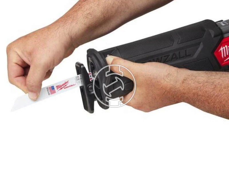 Milwaukee M18ONEFSZ-0 akkus orrfűrész