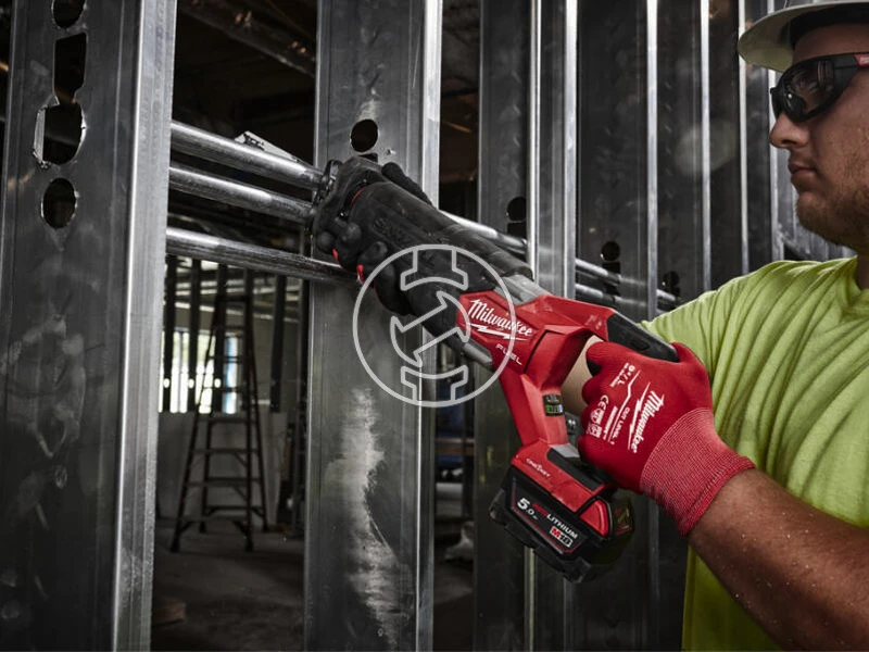 Milwaukee M18ONEFSZ-0 akkus orrfűrész