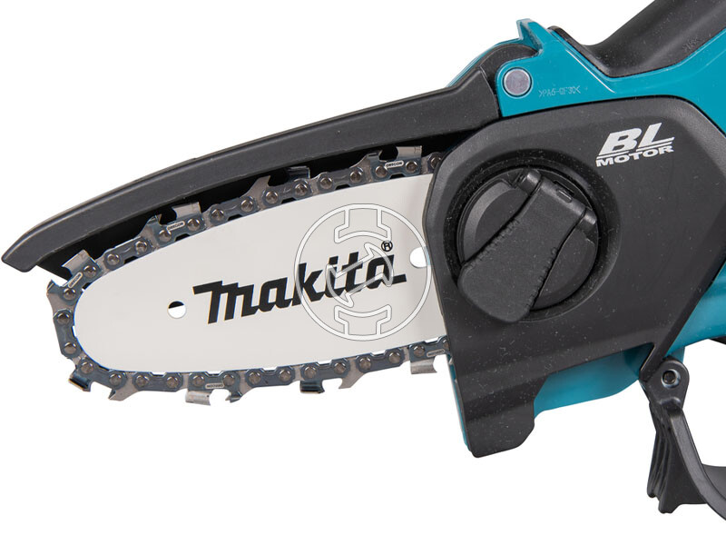 Makita akkus ágvágó láncfűrész (akku és töltő nélkül)