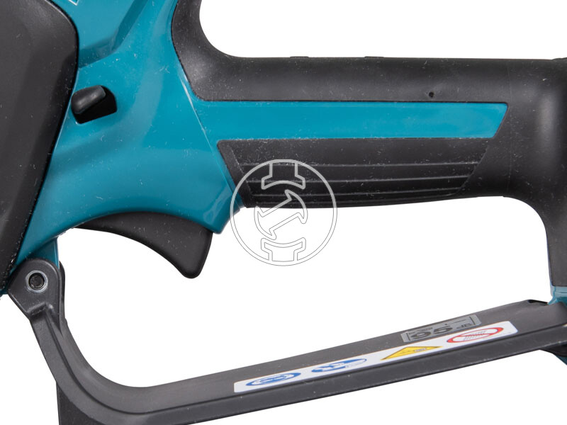 Makita akkus ágvágó láncfűrész (akku és töltő nélkül)