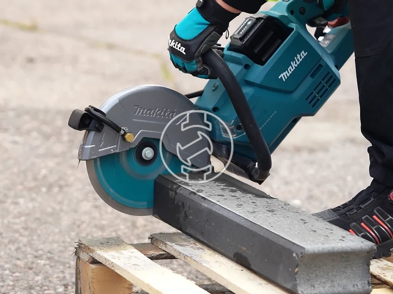Kép: Makita CE003GZ02 akkus fem es betonvago 230 mm_23.webp
