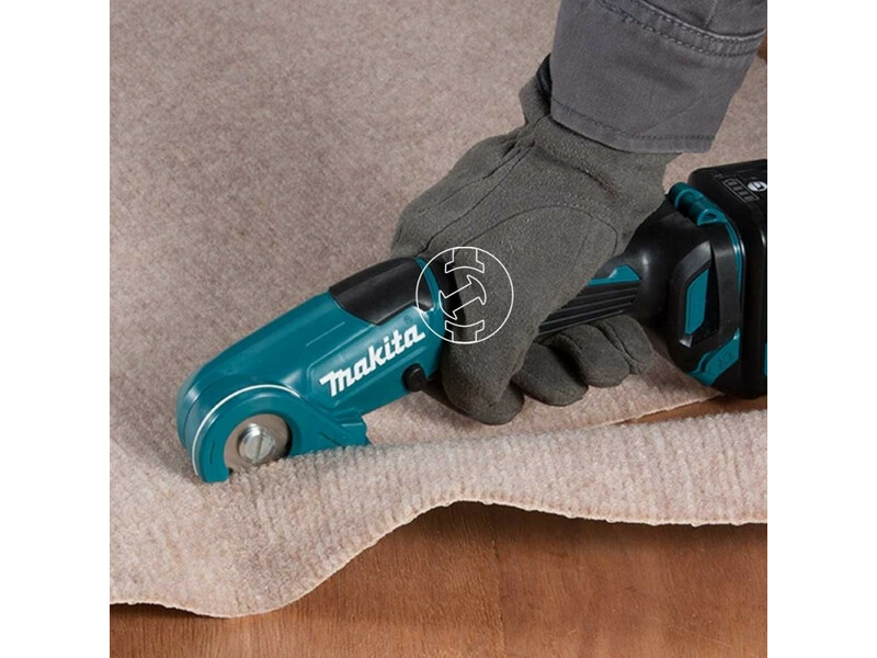Makita CP100DZ