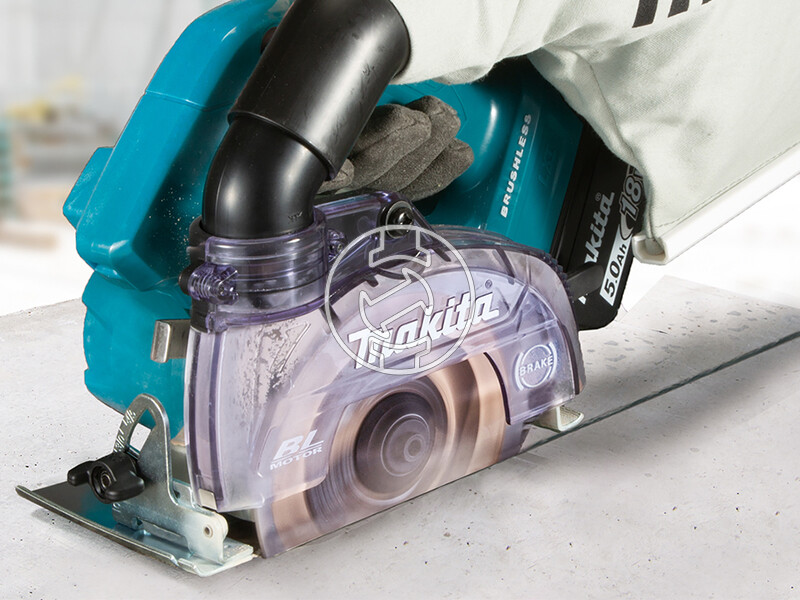 Makita DCC500RTE akkus gyémántvágó