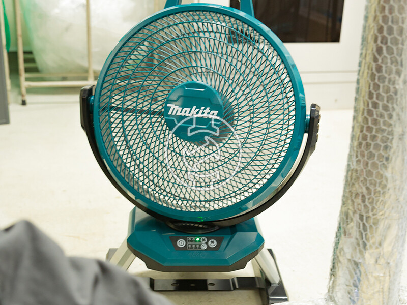 Makita DCF301Z akkus ventilátor (akku és töltő nélkül)