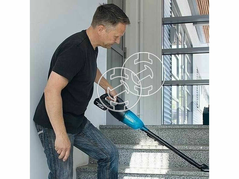 Makita DCL180MHN akkus porszívó