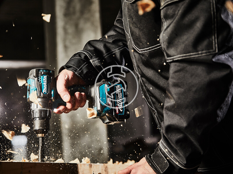 Makita DF001GZ akkus fúrócsavarozó tokmányos