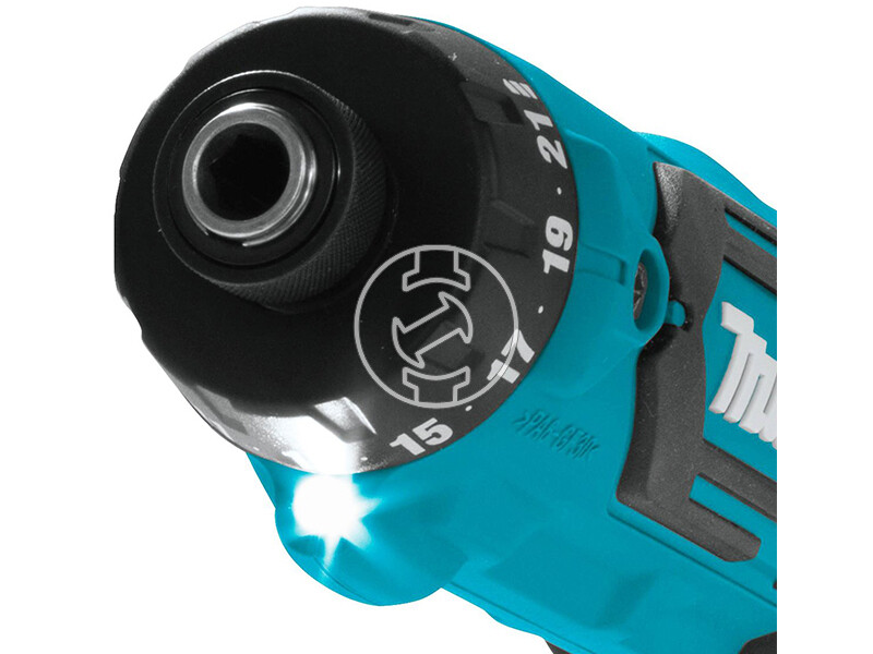 Makita DF012DSE akkus marokcsavarbehajtó